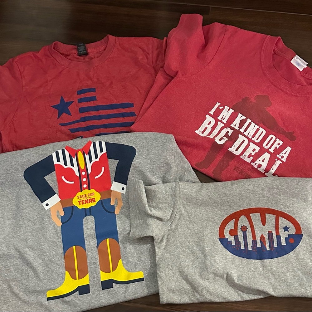 Kids Graphic T-Shirts - Red and Gray Dallas Texas lot M 8-10